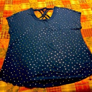 New never worn shirt